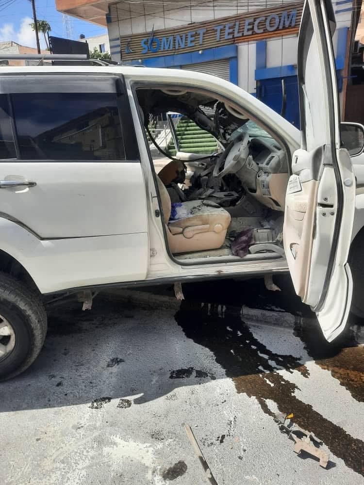 Director’s vehicle near Waberi police station. 